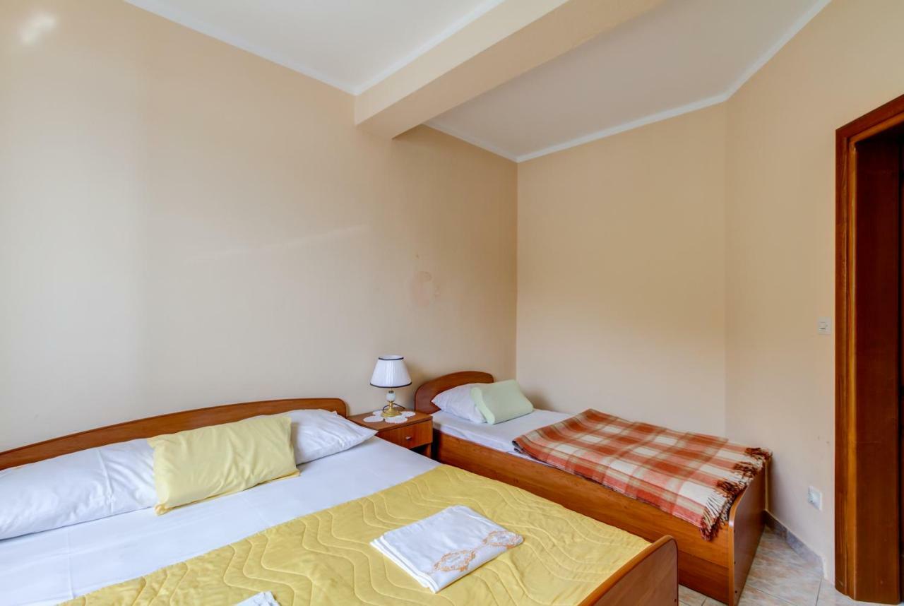 Apartmani Vesna Teodo Esterno foto