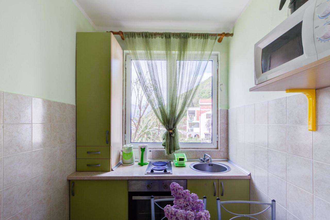 Apartmani Vesna Teodo Esterno foto