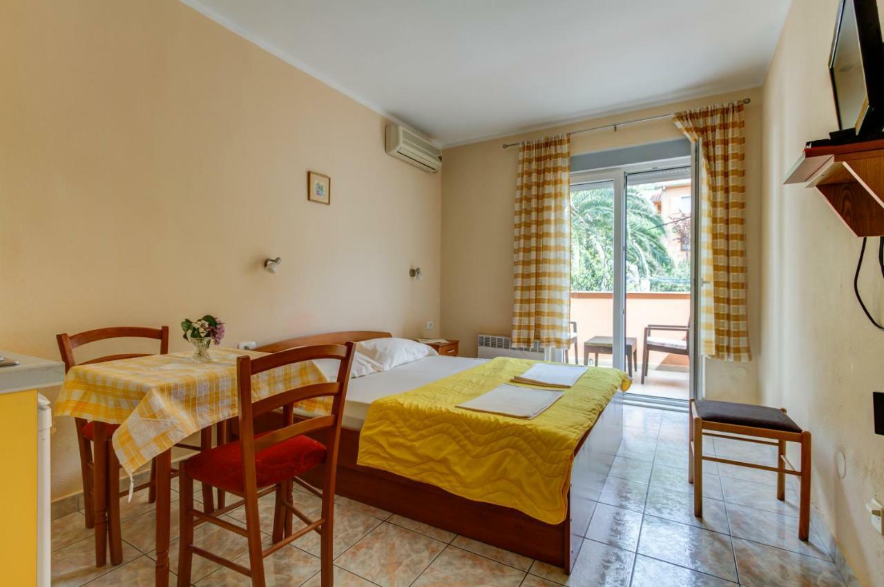 Apartmani Vesna Teodo Esterno foto